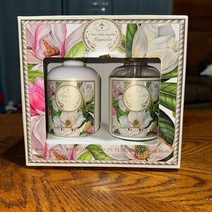 Magnolia Body Lotion & Body Wash Gift Set - White Floral